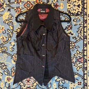 Black Sleeveless Button-Up Top